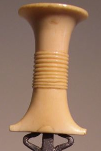 Poignée Faucille Mangbetu