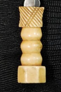 Poignée Faucille Mangbetu