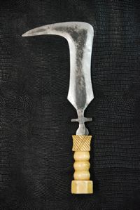 couteau faucille