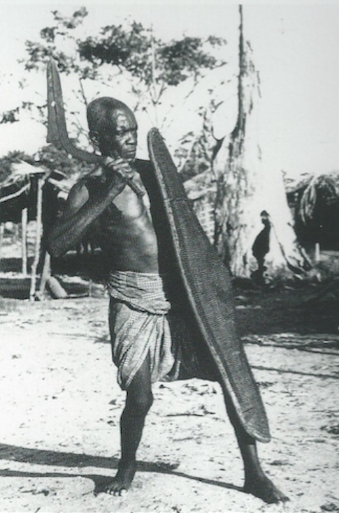 Ngombé avec faucille